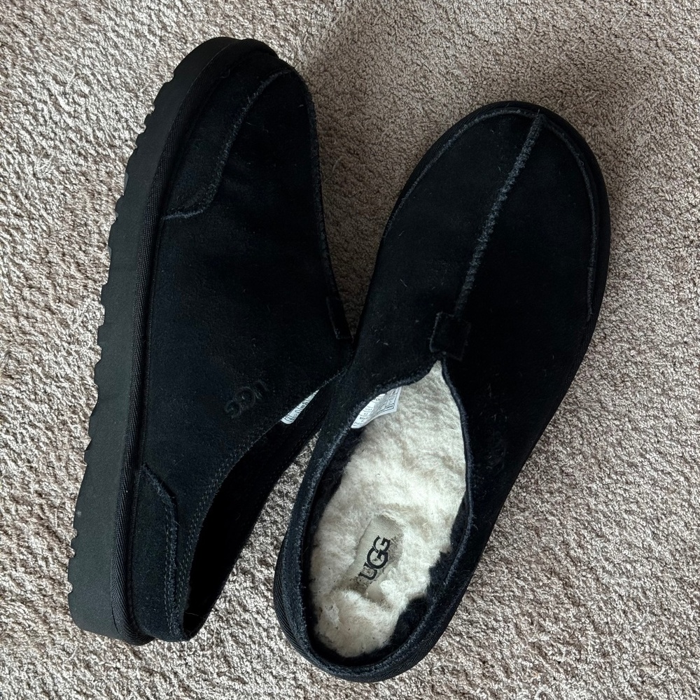 UGG Classic Slip-On Black US Size 10. New, Original